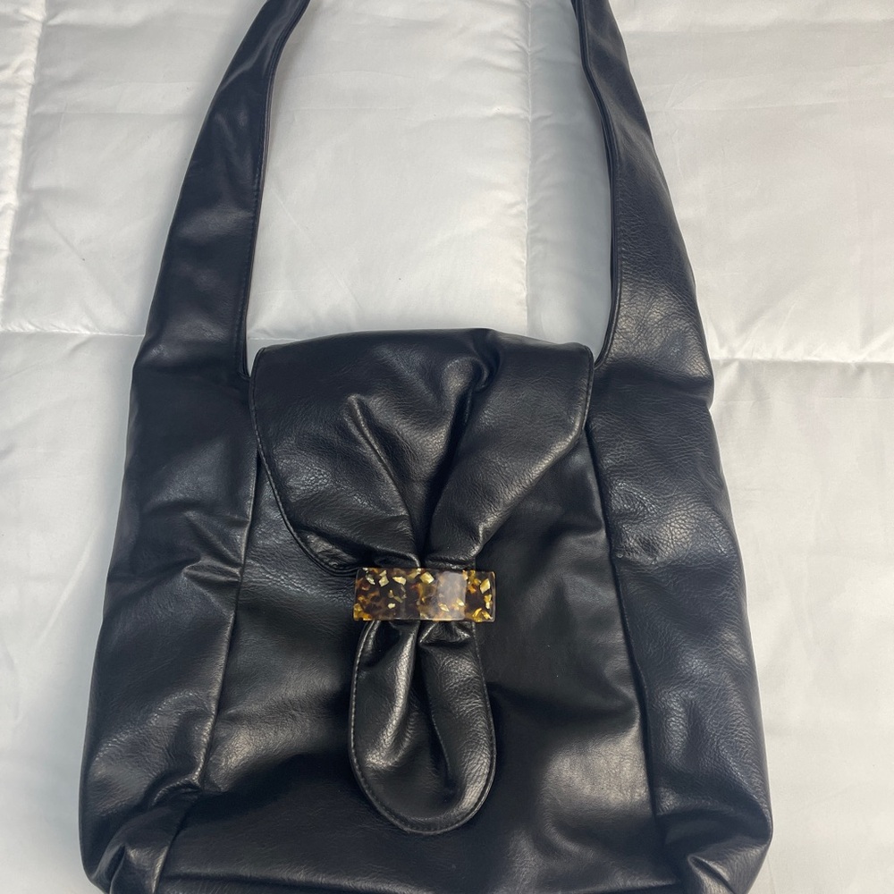 Naturalizer Black Leather Shoulder Bag with Tortoise Accent Women’s